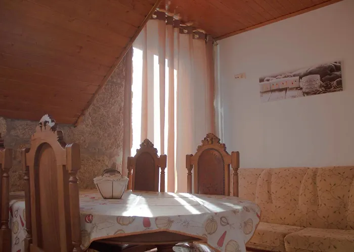 Casa Da Carreira De Loriga