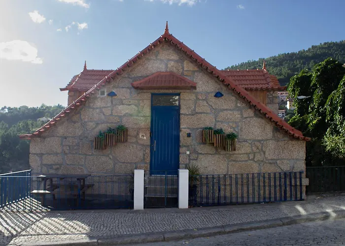 Casa Da Carreira De * Loriga
